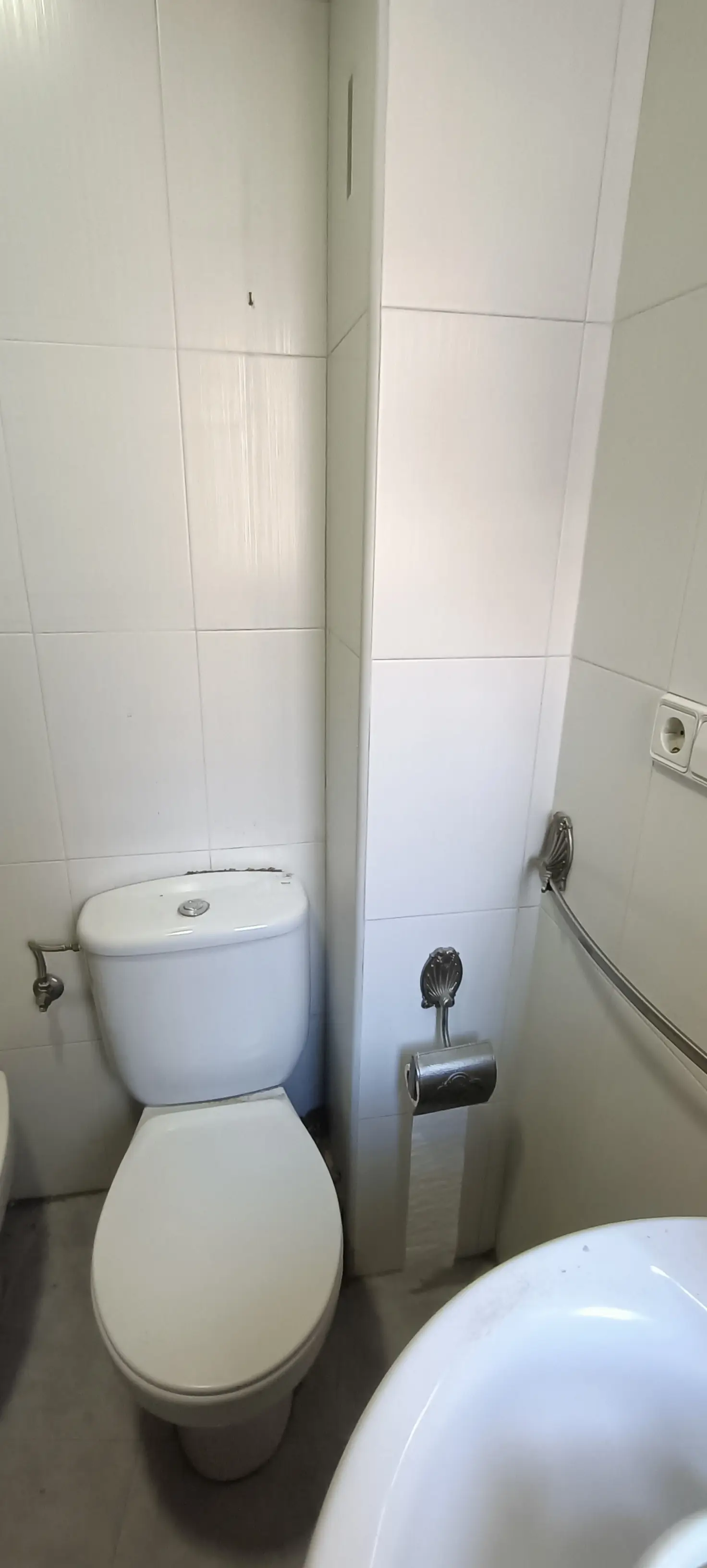 Detalle de una reparación de fuga en una tubería